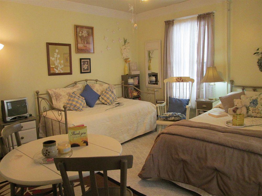 Yellow Turtle Inn New Windsor 외부 사진